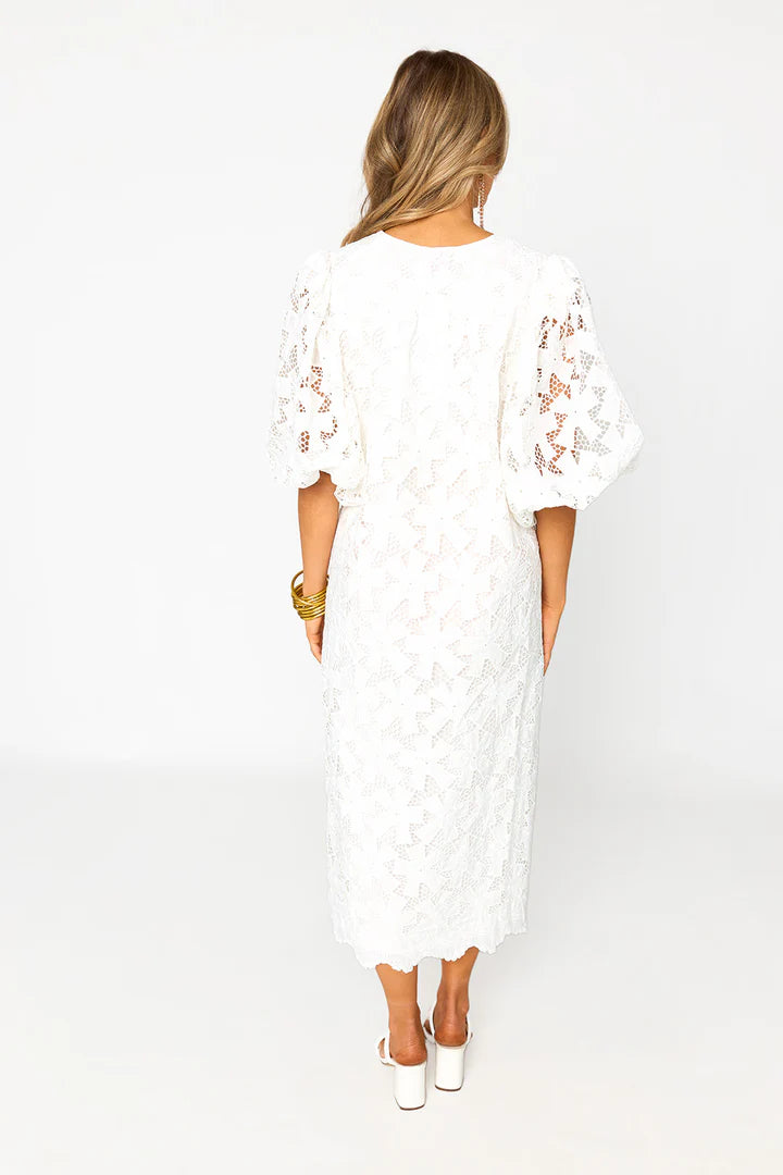 Pamela Lace Maxi