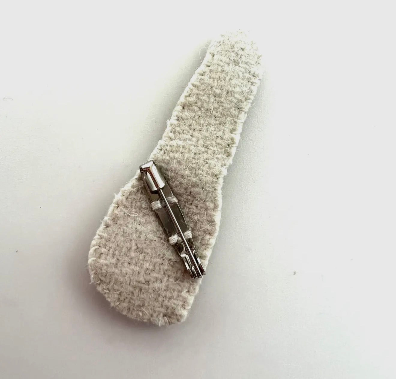 Lipstick Beaded Brooch