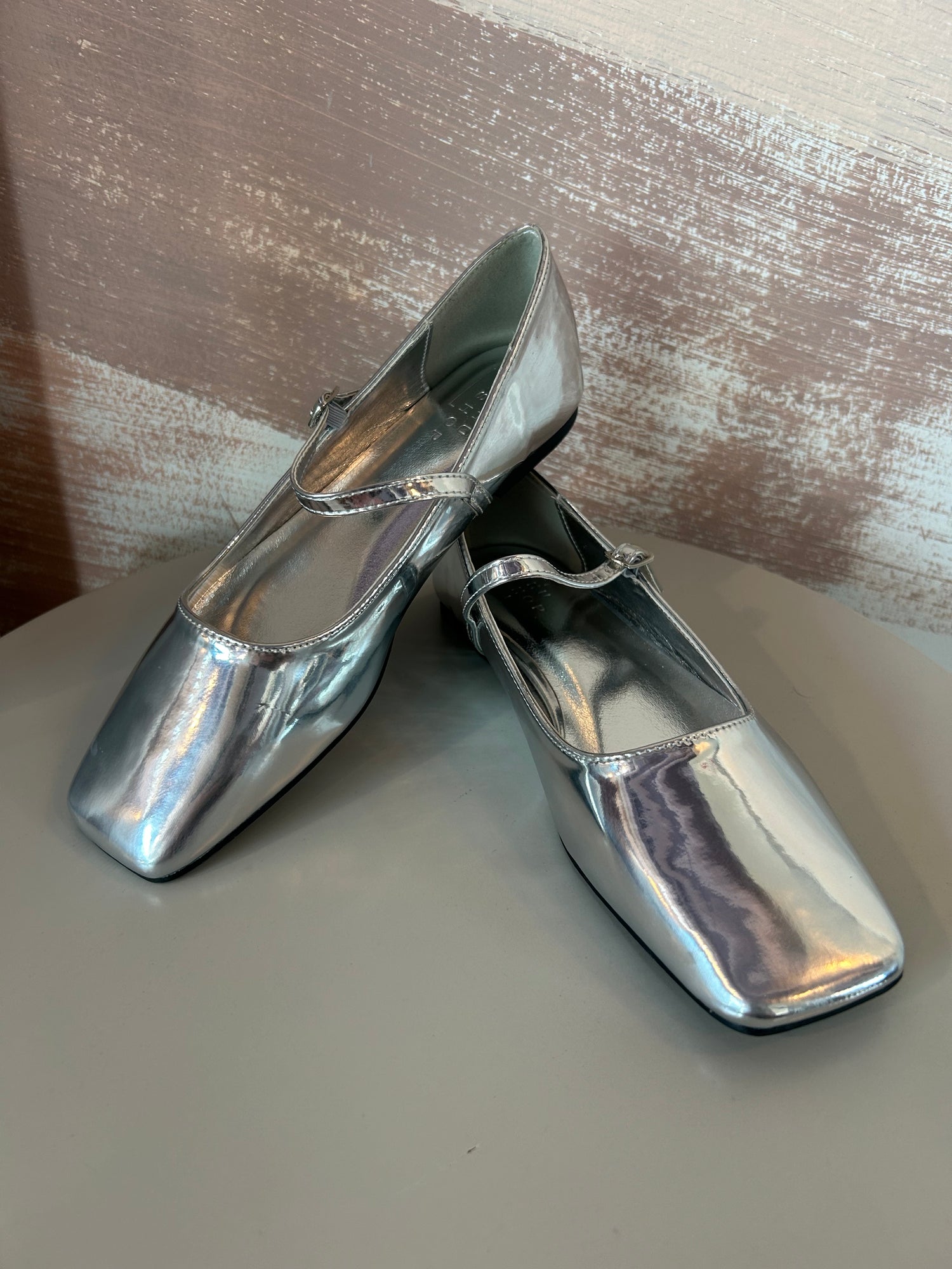THE PERFECT MARY JANE shoe