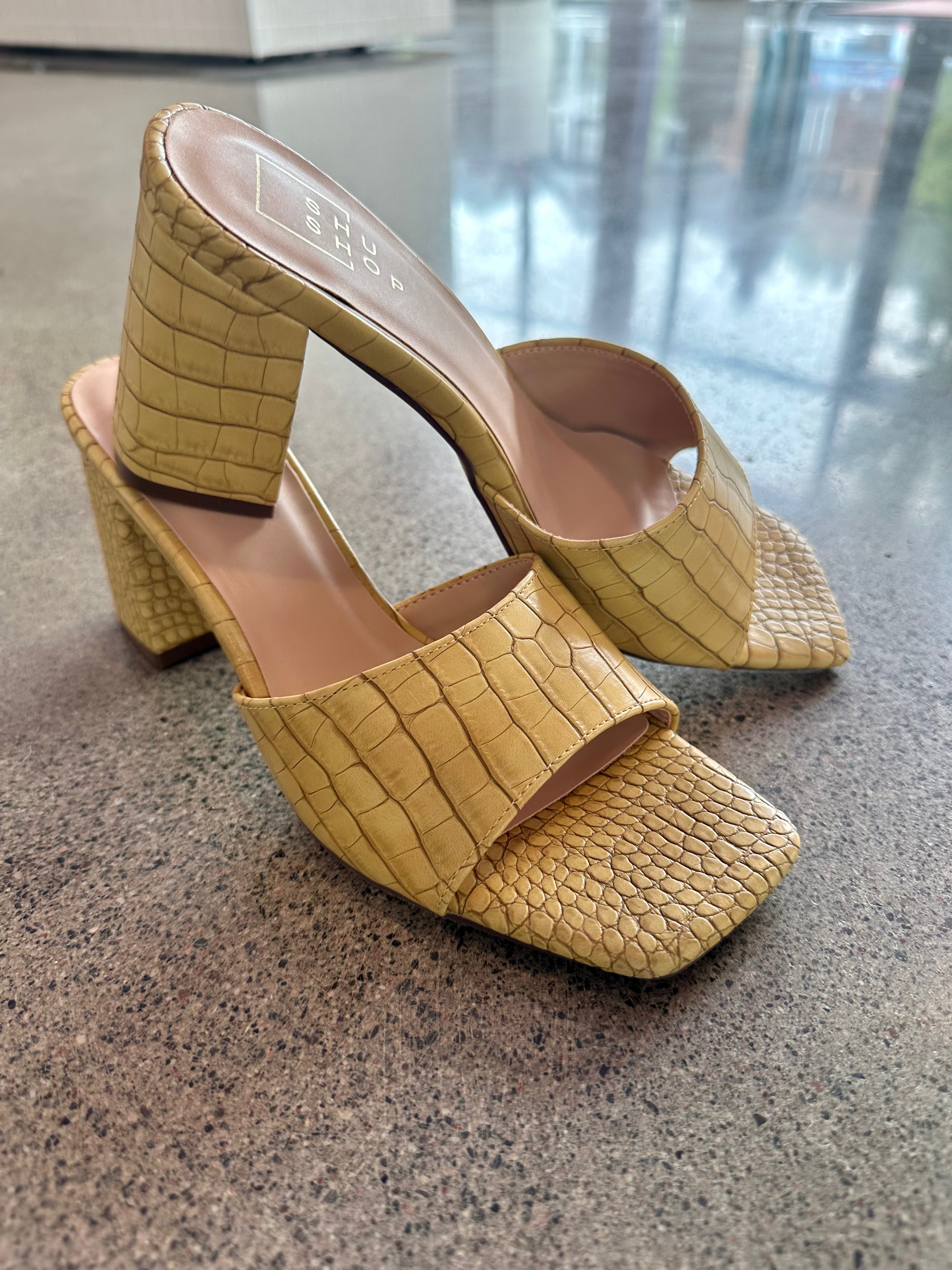 Croc Sandal
