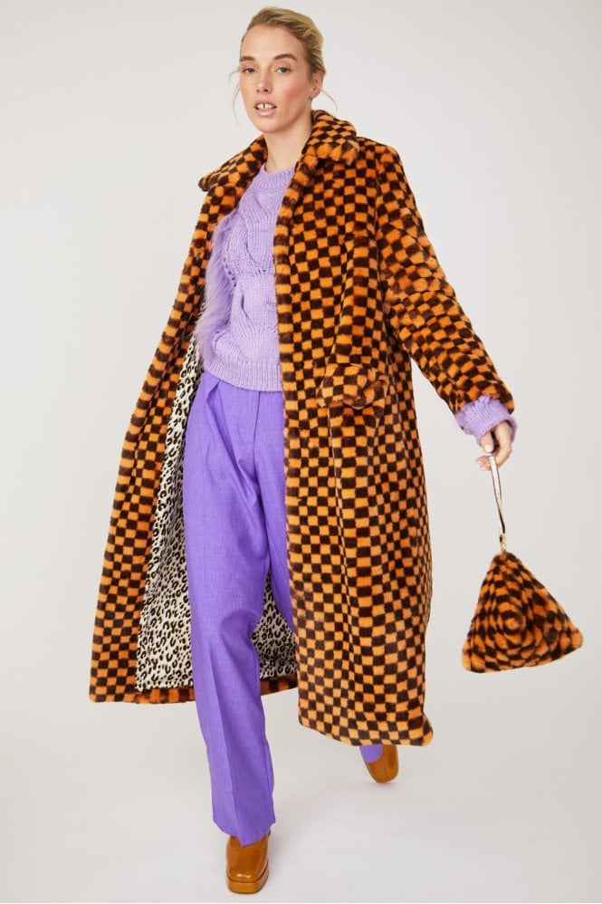 Faux Pyramid Wristlet