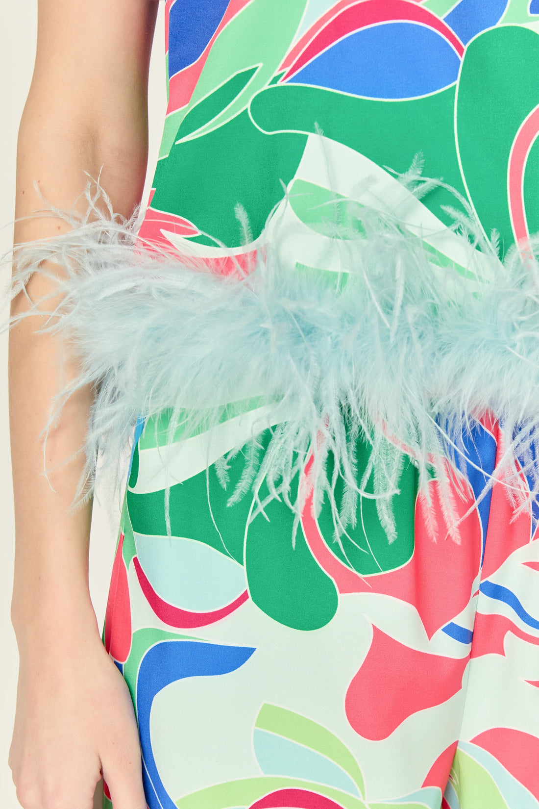 Print Top w/ Feathers