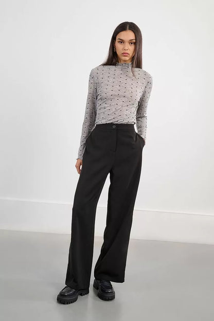 Sweetest Bow Turtleneck
